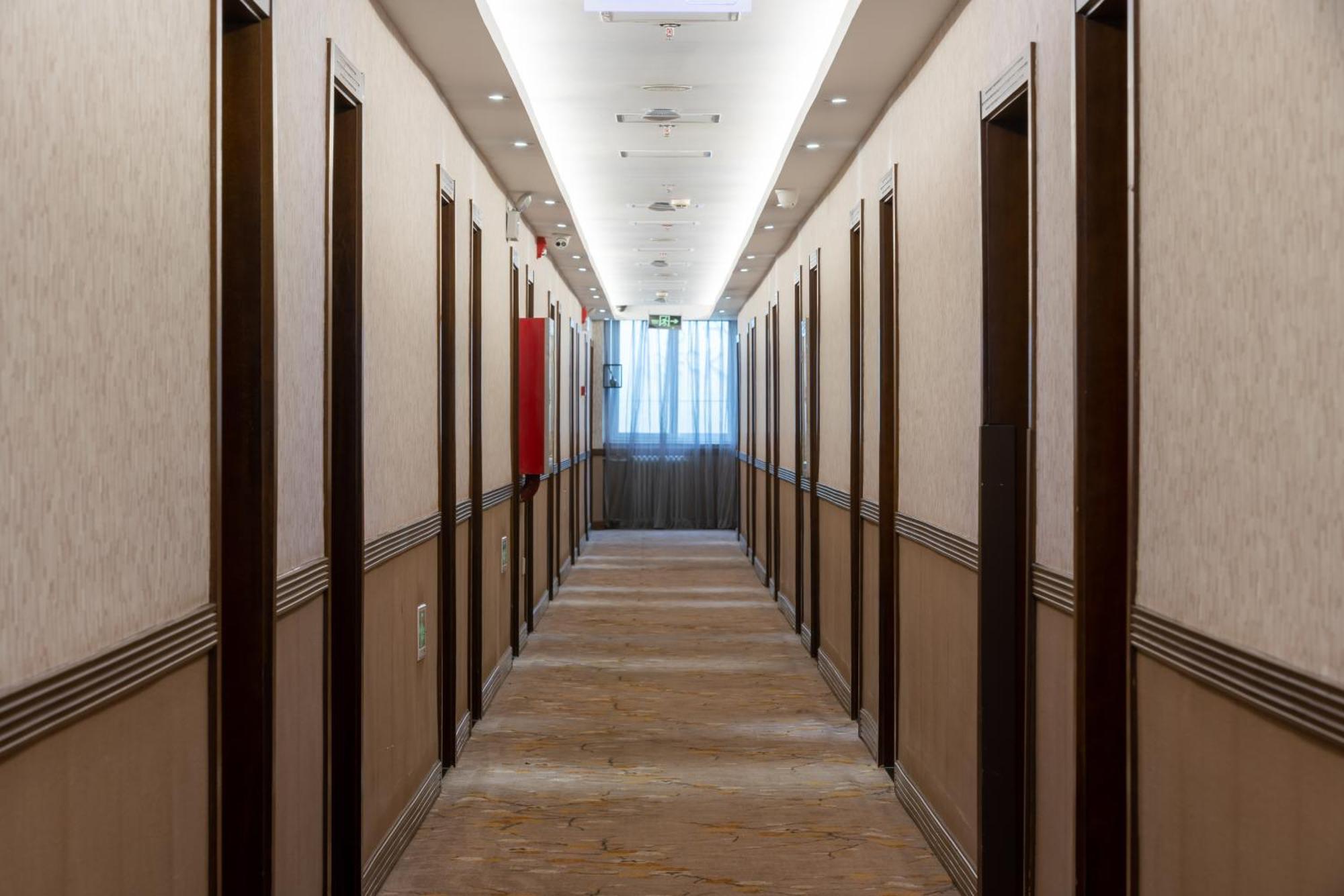 Time Traveller Hotel- Near Beijing Yonghe Lama Temple, Ghost Street, Beihai Park, Jingshan Park, Drum Tower, Houhai Bar Street, Tian'Anmen Square, Located In Beijing Traditional Hutongs, 5 Minutes Away From Subway, Free Laundry Serive Kültér fotó